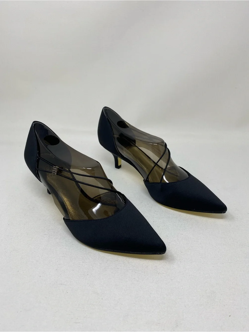Adrianna Papell Black Pointed-Toe Low Heel Pumps with Sheer Panels Size 6M